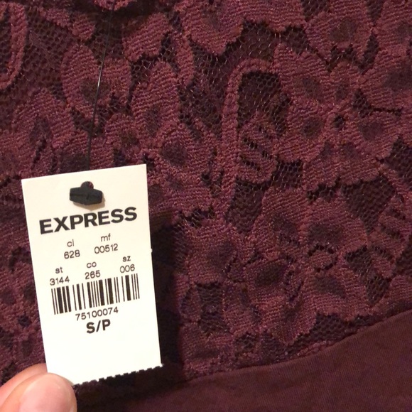 Express Maroon Wide V-Neck Top Size S - Picture 2 of 4